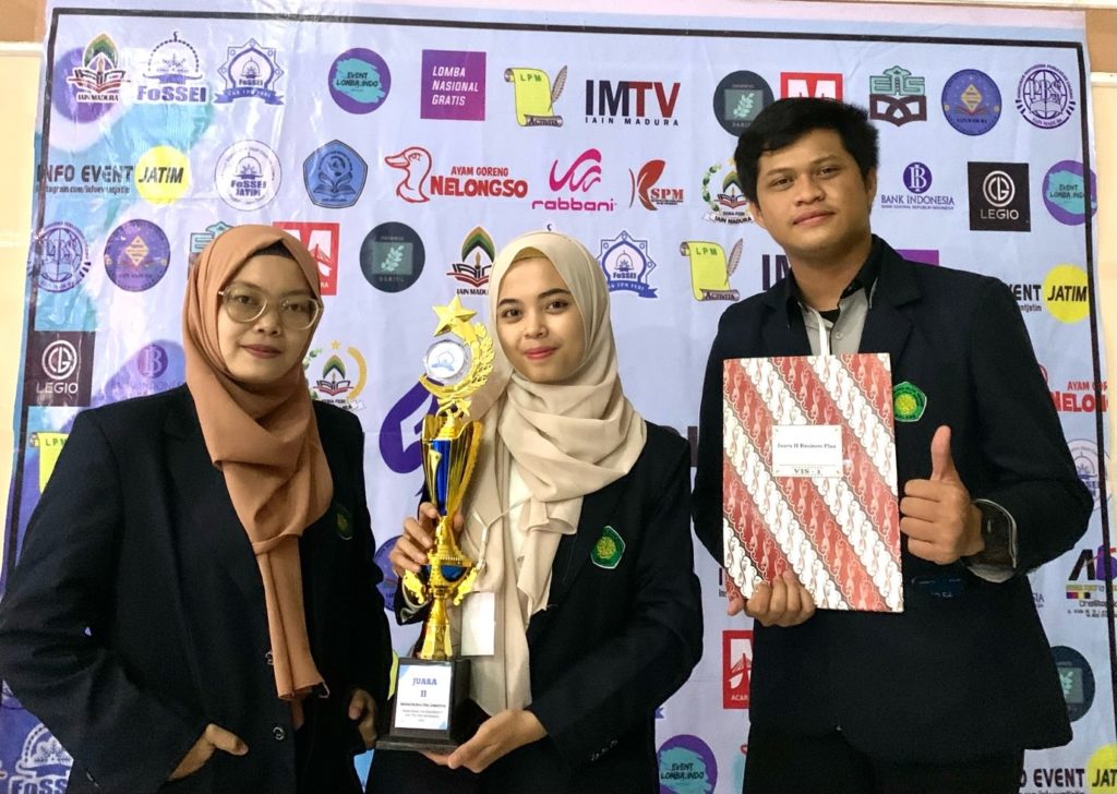 “Si Mbok”,  Juara 2 Business Plan Competition 2022